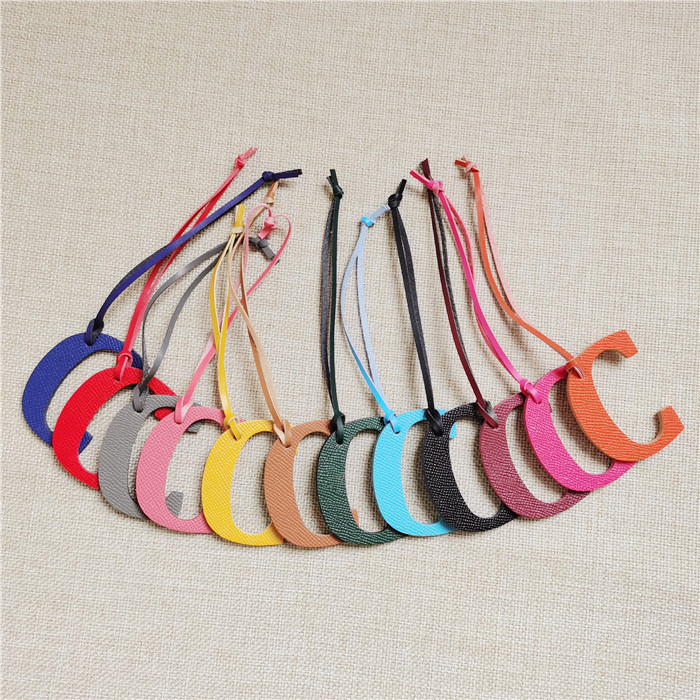 English Letter A B C D E F G A - Monogram Keychain Leather 评论和价格