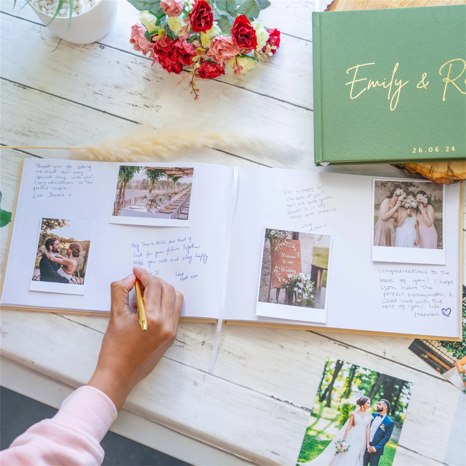 Custom Venue Illustration Wedd - Custom Photo Book 评论和价格